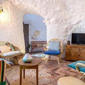https://genteel-home-casa-del-cad.es-andalucia.com