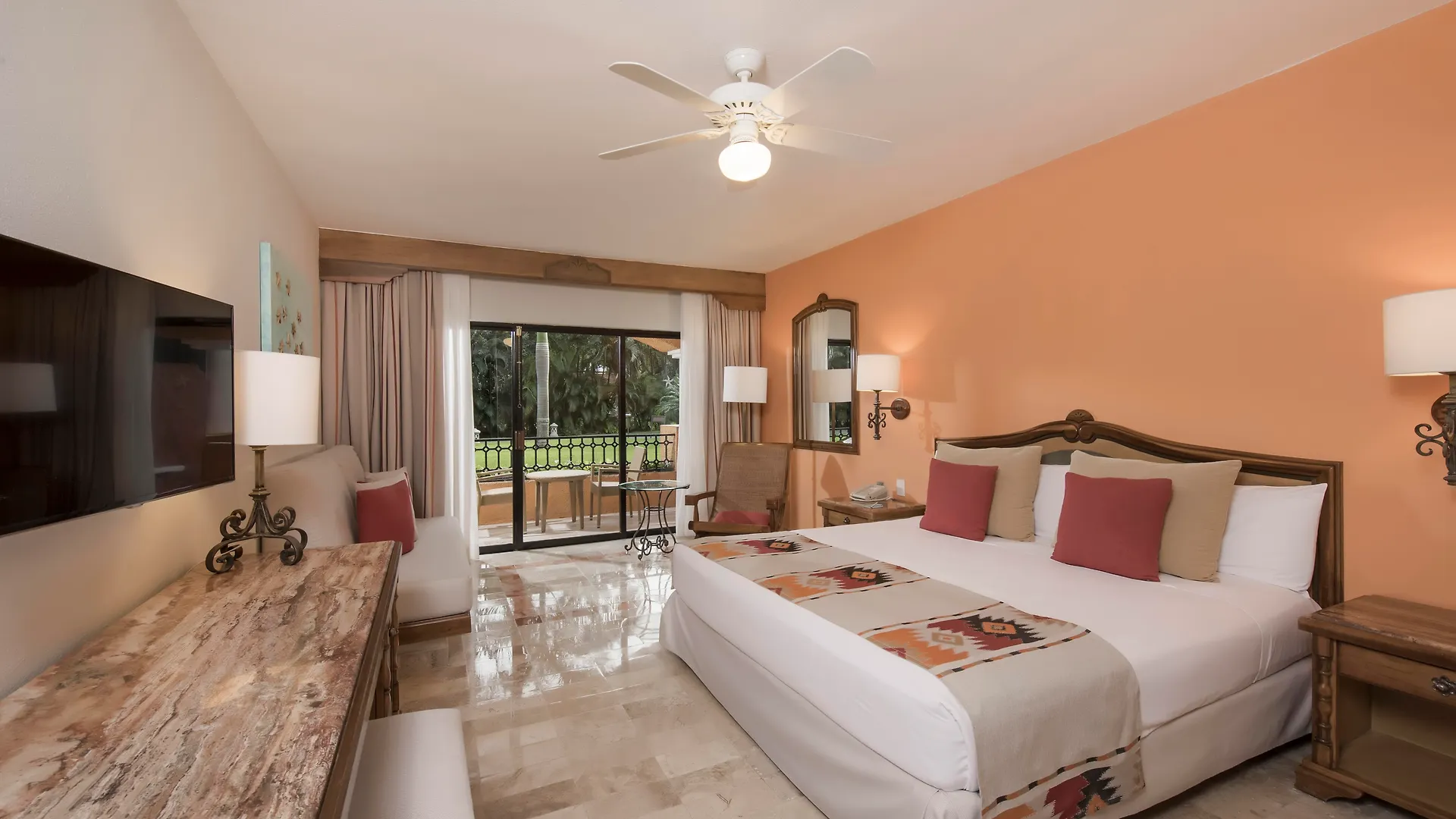 Iberostar Waves Paraiso Beach Пуэрто-Морелос Курортный комплекс